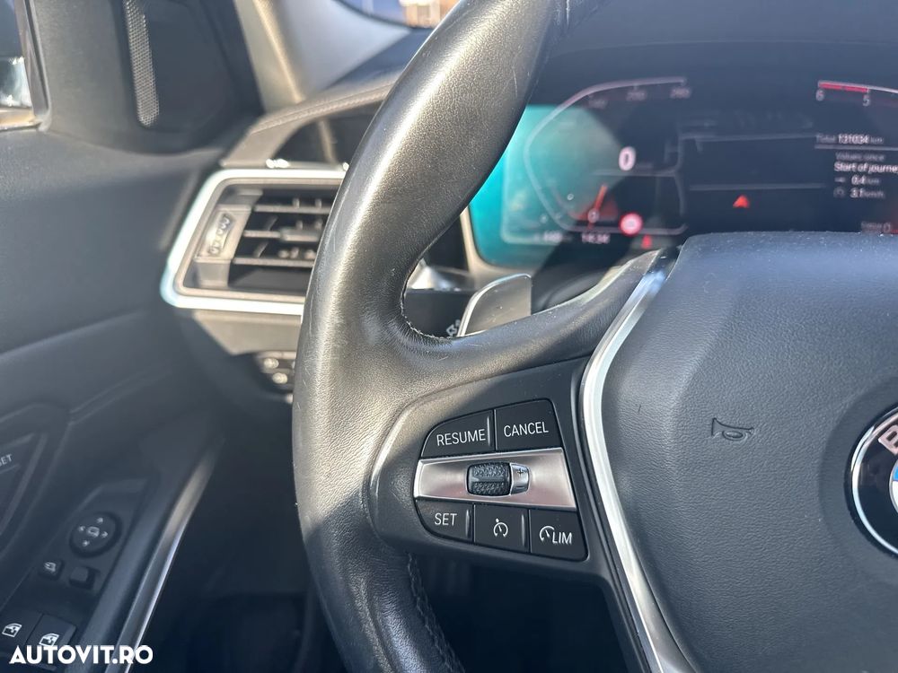 BMW Seria 3 320d Aut. Luxury Line - 18