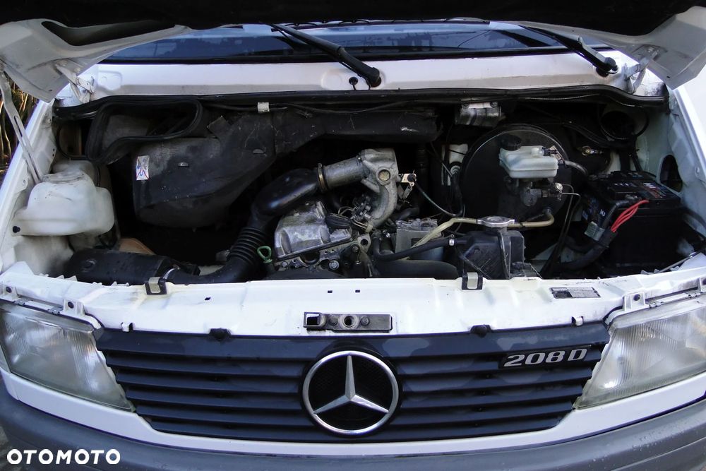 Mercedes-Benz Sprinter - 33