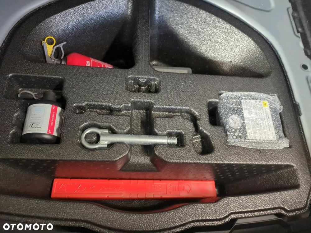 Toyota Corolla 1.5 Comfort MS - 16