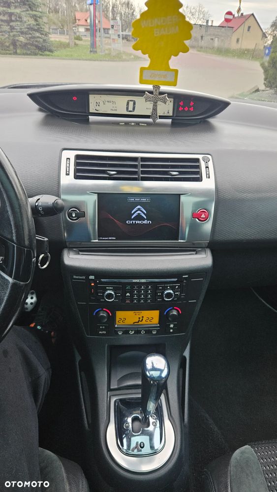 Citroën C4 HDi 110 FAP EGS6 VTR Plus - 11