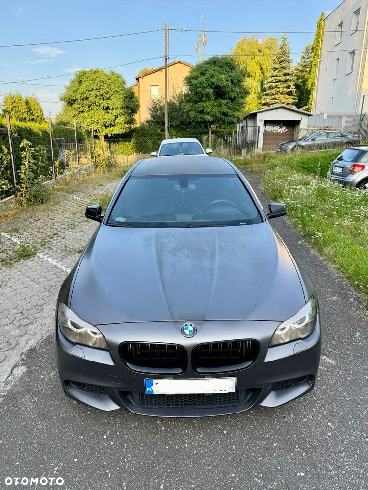BMW Seria 5 528i xDrive - 4