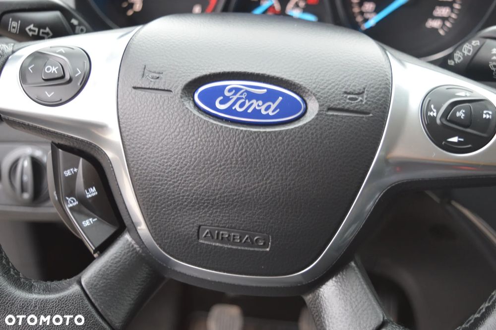 Ford Kuga 2.0 TDCi 4x4 Titanium - 20