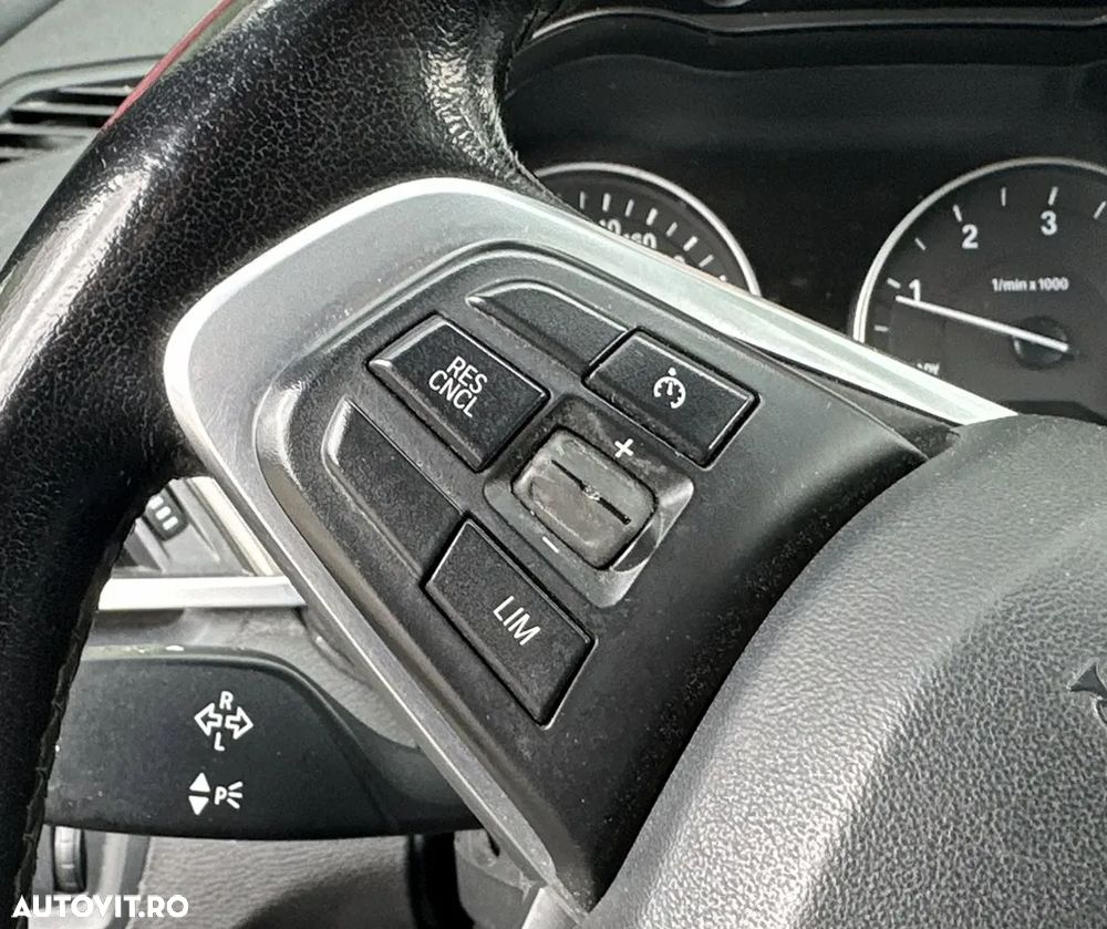 BMW X1 - 26