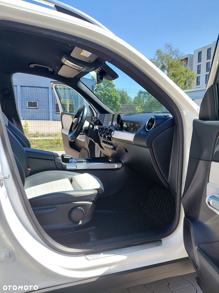 Mercedes-Benz GLB 200 d 4-Matic Progressive 8G-DCT - 12