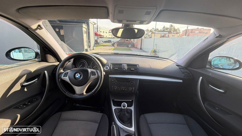 BMW 120 d Sport - 18