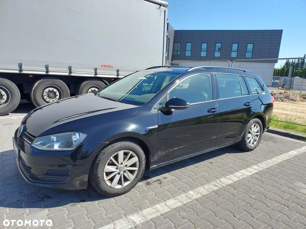 Volkswagen Golf 1.6 TDI BlueMotion Trendline - 11