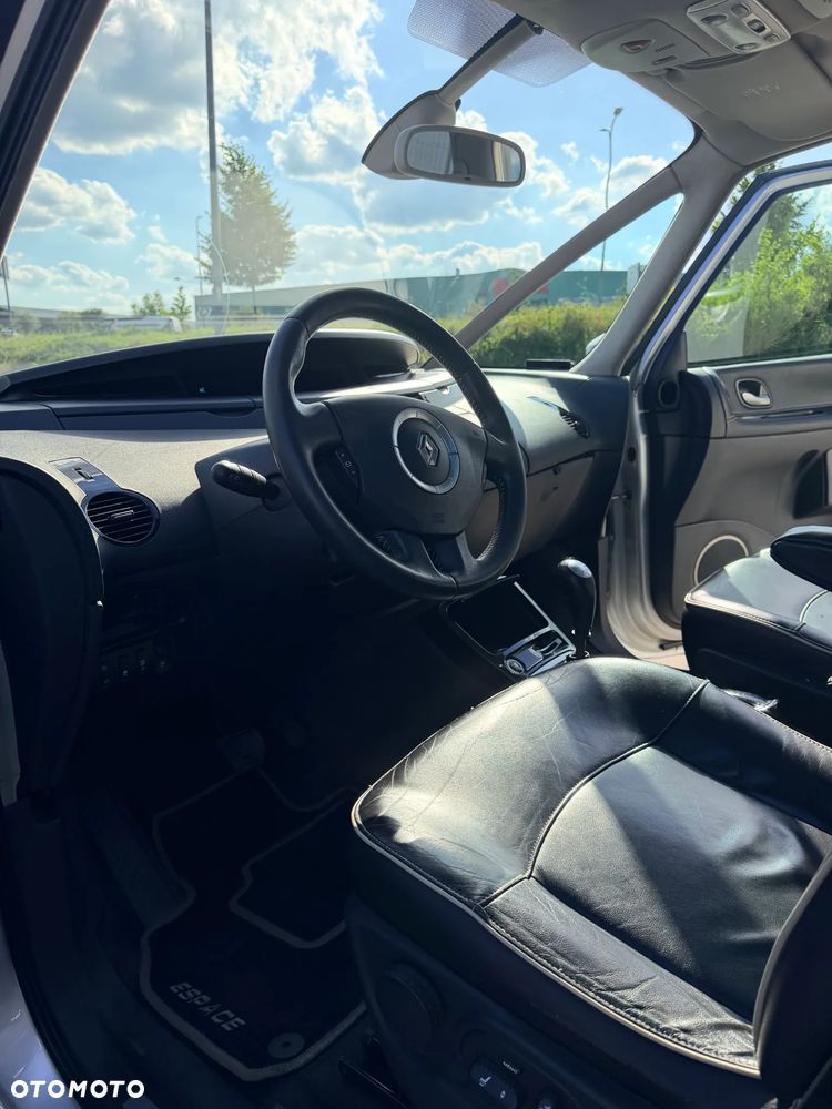 Renault Espace 2.0 dCi Initiale - 10