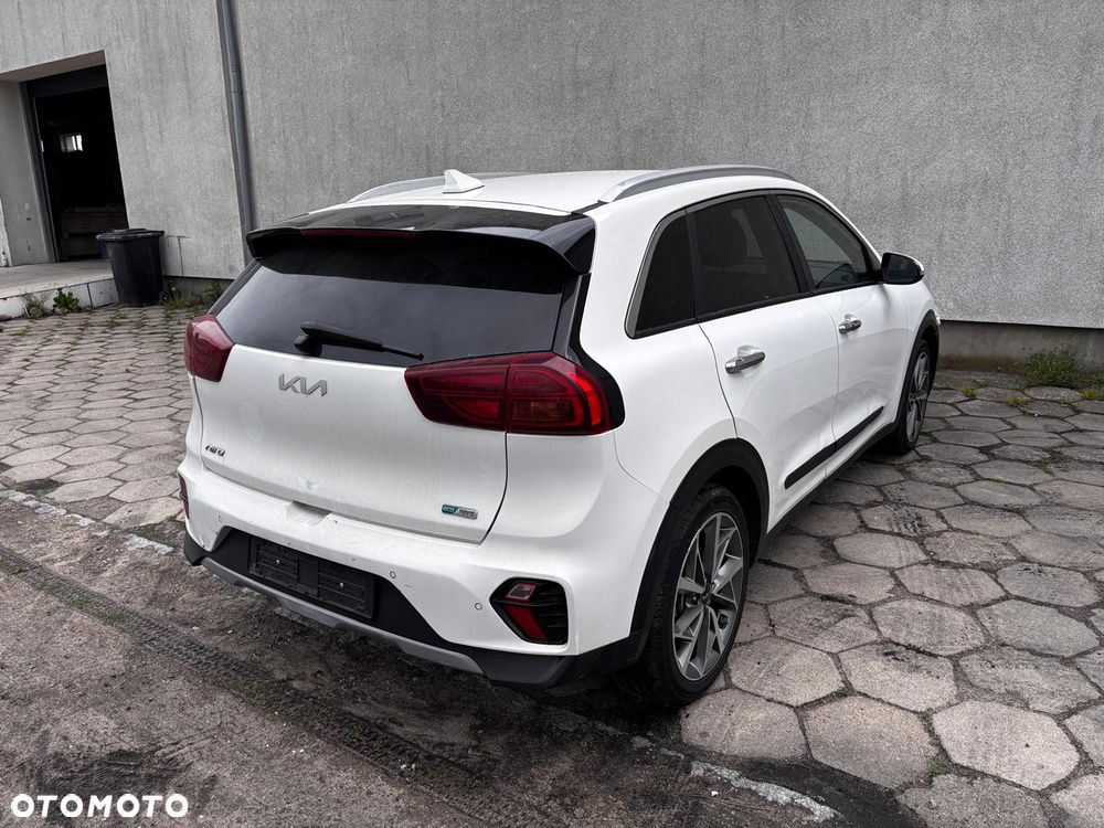 Kia Niro 1.6 GDI HEV 2WD OPF Edition 7 - 8