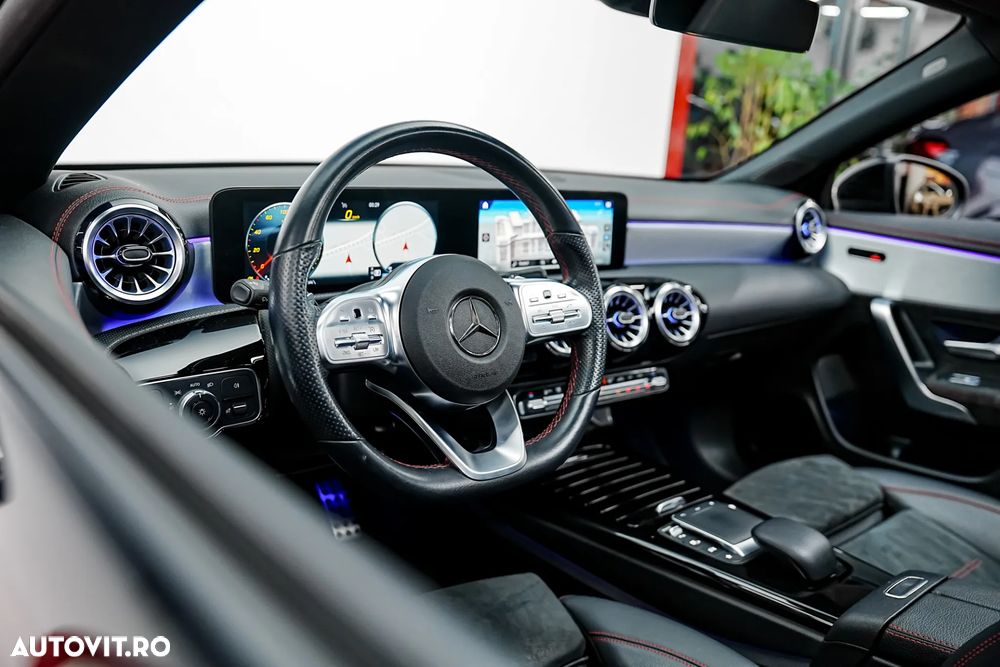 Mercedes-Benz CLA 200 7G-DCT AMG Line - 24