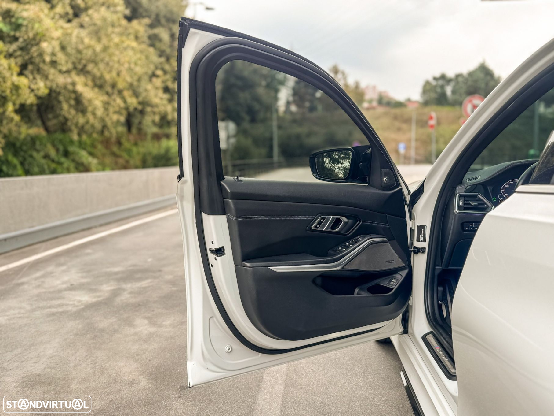 BMW M340 d xDrive Pack Desportivo M Pro Auto - 27