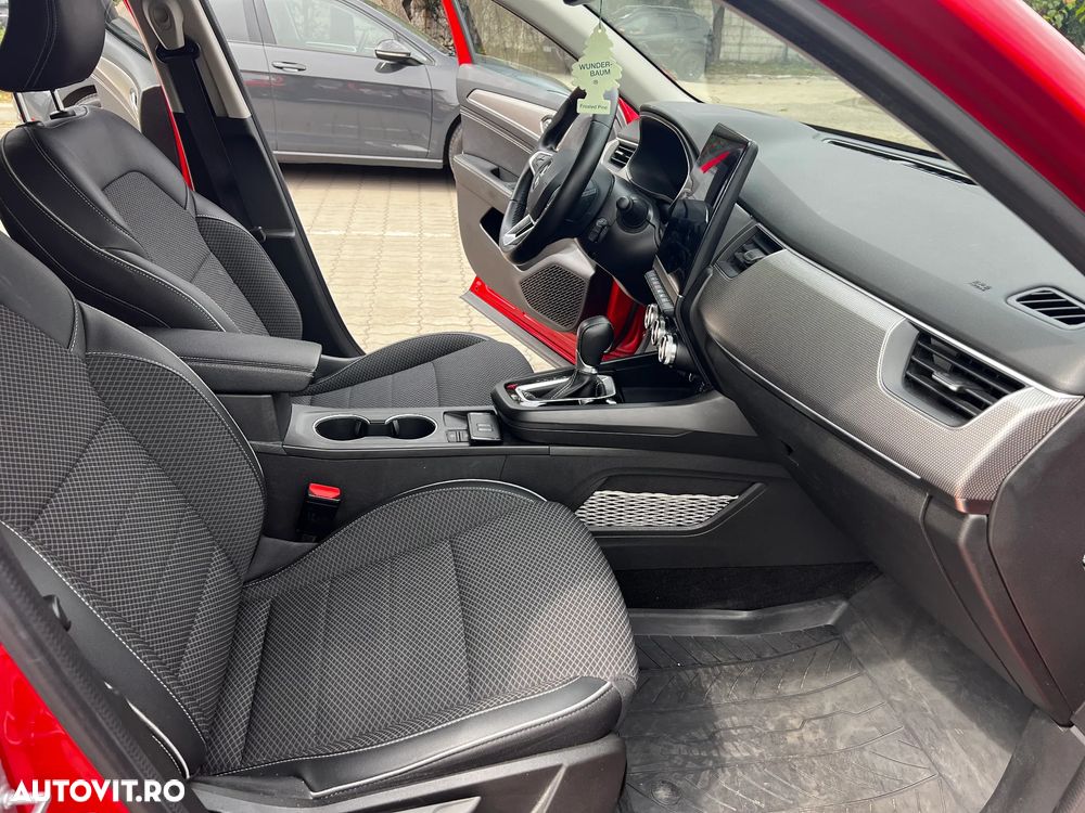 Renault Arkana E-TECH Zen - 12