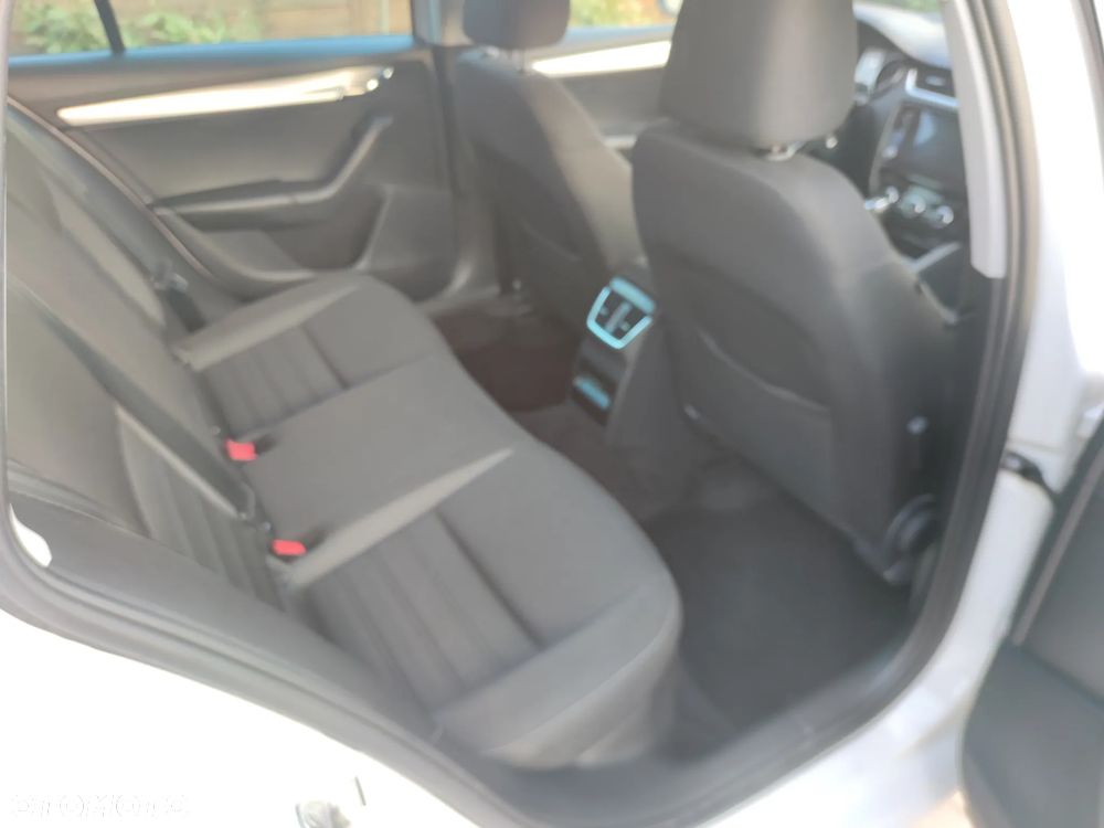 Skoda Octavia - 14