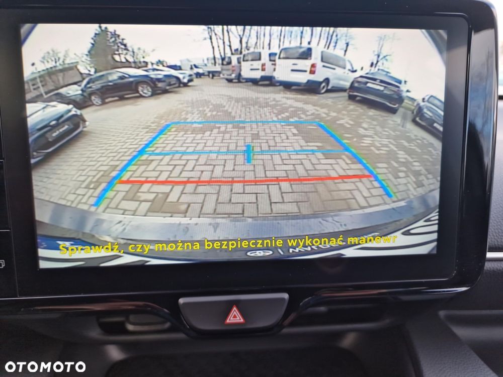 Toyota Yaris Hybrid 1.5 Style - 24