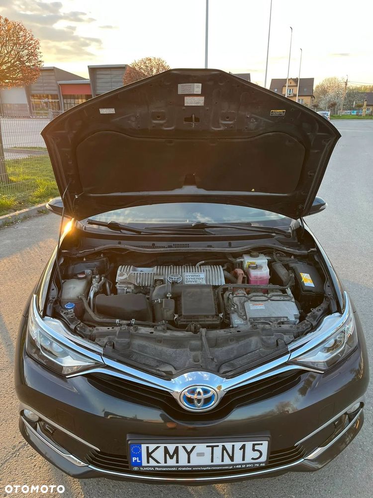 Toyota Auris Hybrid 135 Selection - 10