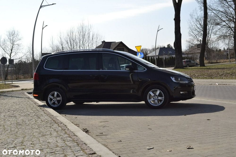 Volkswagen Sharan 2.0 TDI DSG BlueMotion Technology Highline - 9