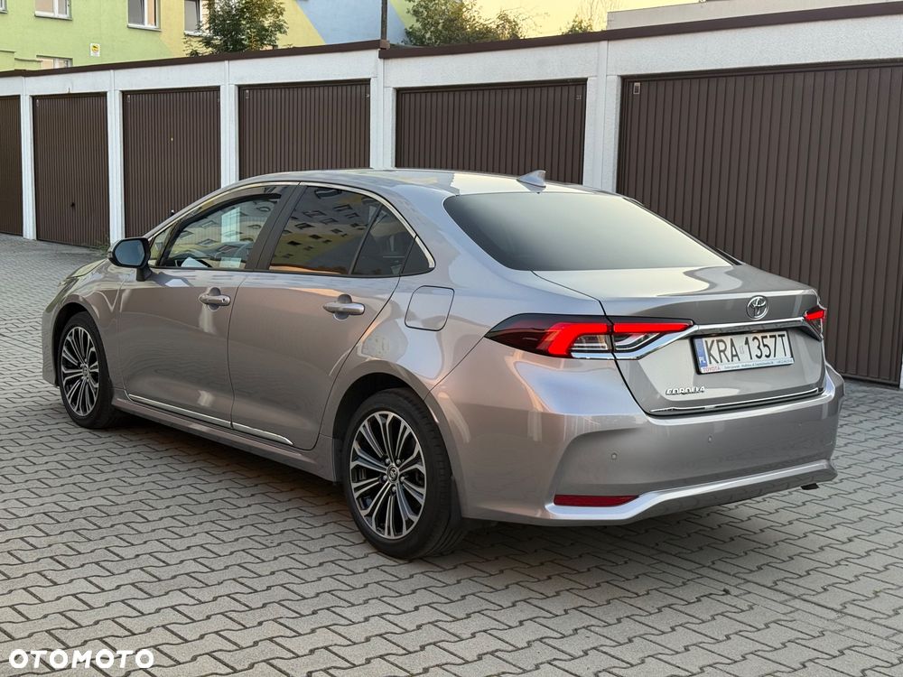 Toyota Corolla 1.6 Executive MS - 3