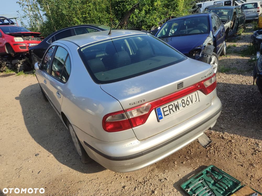 seat toledo II LS7N maska zderzak lampa grill błotnik drzwi zbiornik paliwa szyba lusterko klamka - 3