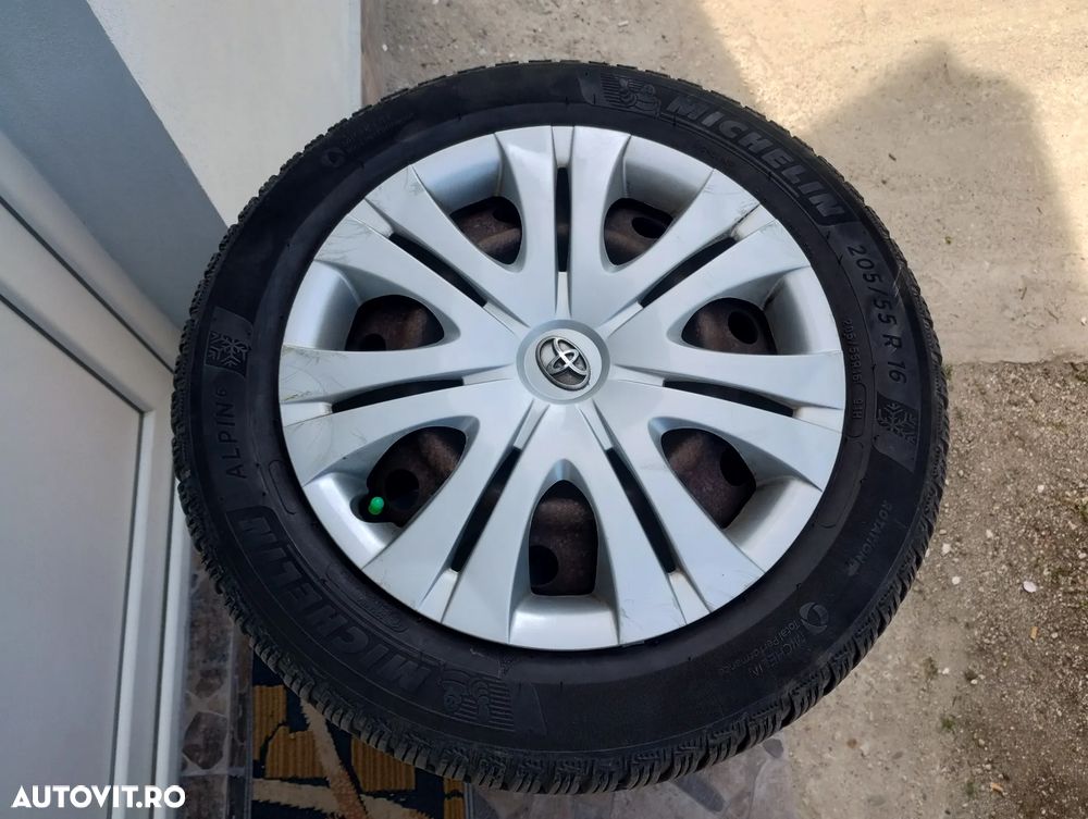 Toyota Corolla 1.6 Valvematic Sol - 11