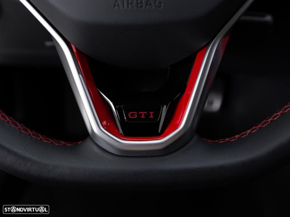 VW Polo 2.0 TSI GTI DSG - 19
