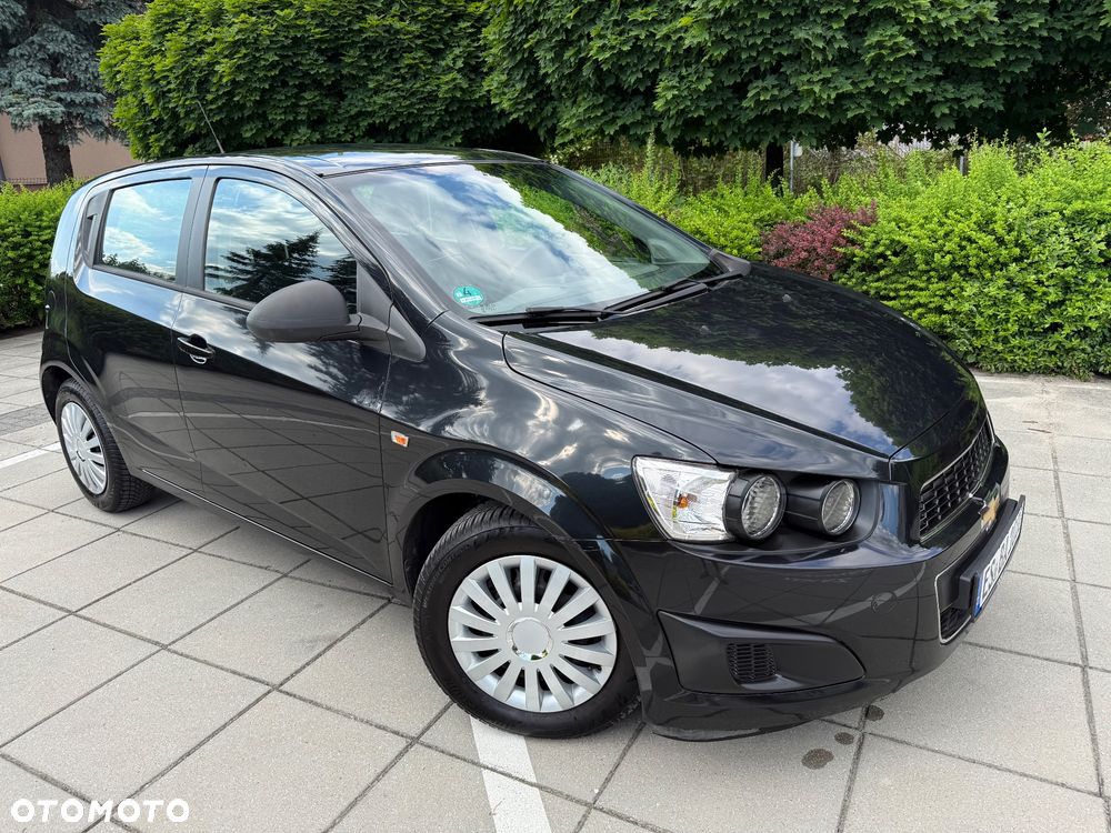 Chevrolet Aveo 1.2 LT - 12