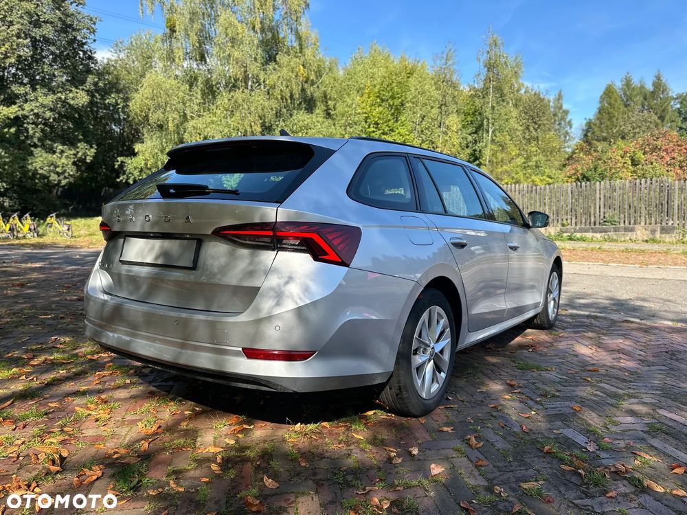 Skoda Octavia 2.0 TDI Ambition - 4