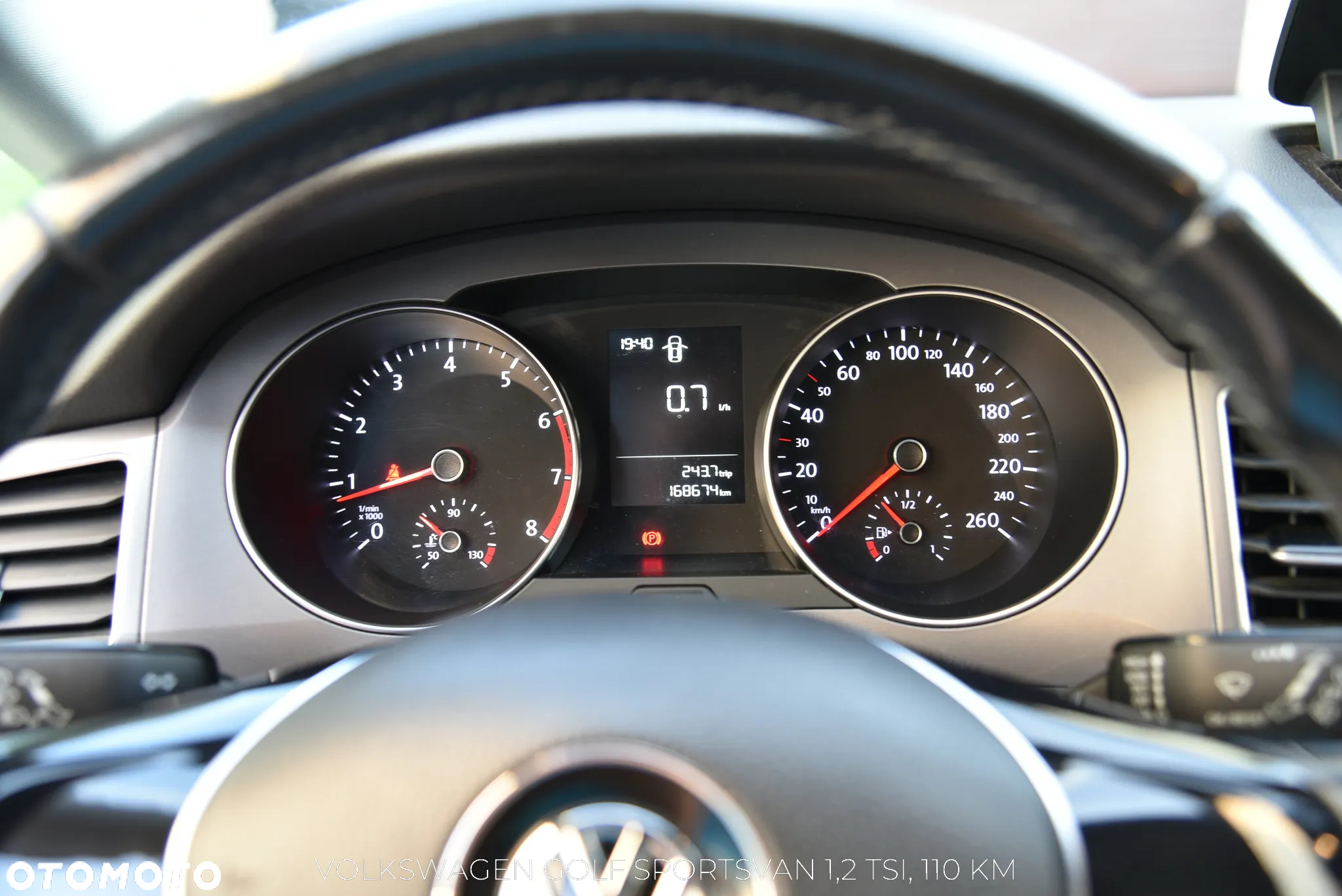 Volkswagen Golf Sportsvan VII SV 1.2 TSI BMT Comfortline - 21
