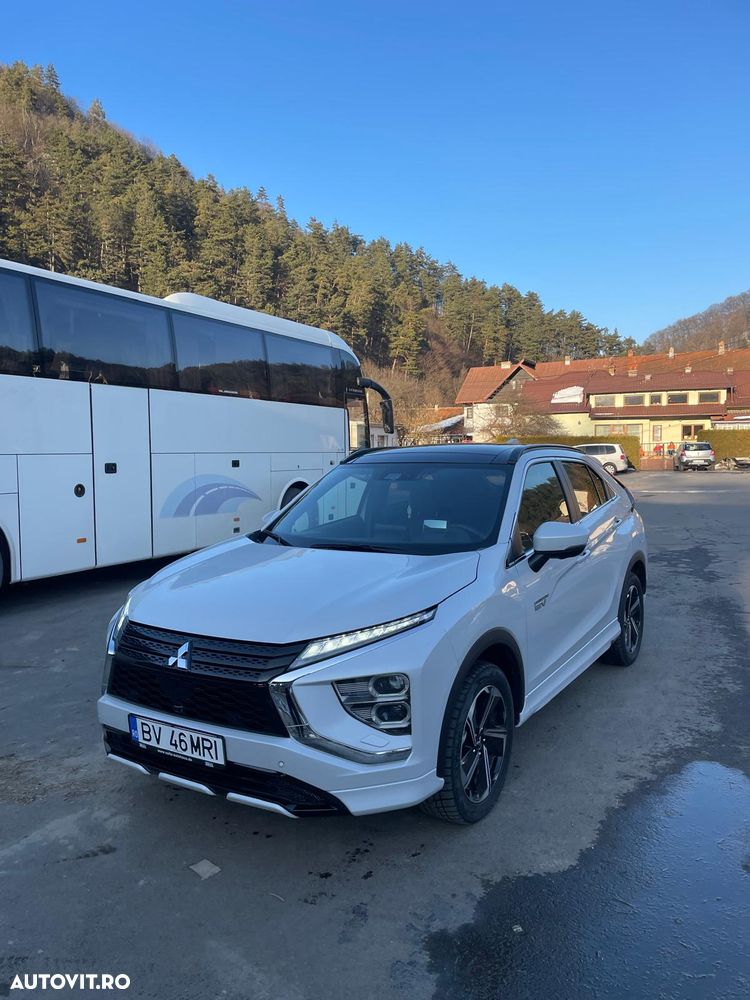 Mitsubishi Eclipse-Cross PHEV Intense+ Black - 1