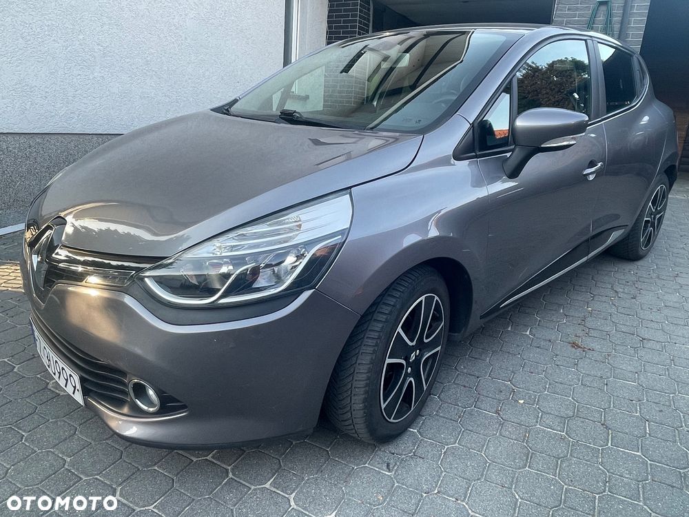 Renault Clio - 2