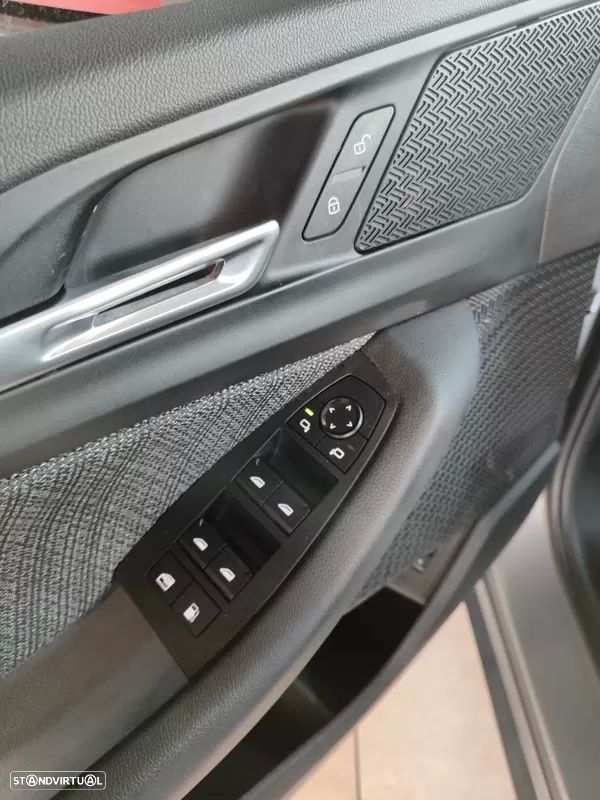 BMW 225xe Active Tourer e xDrive - 24