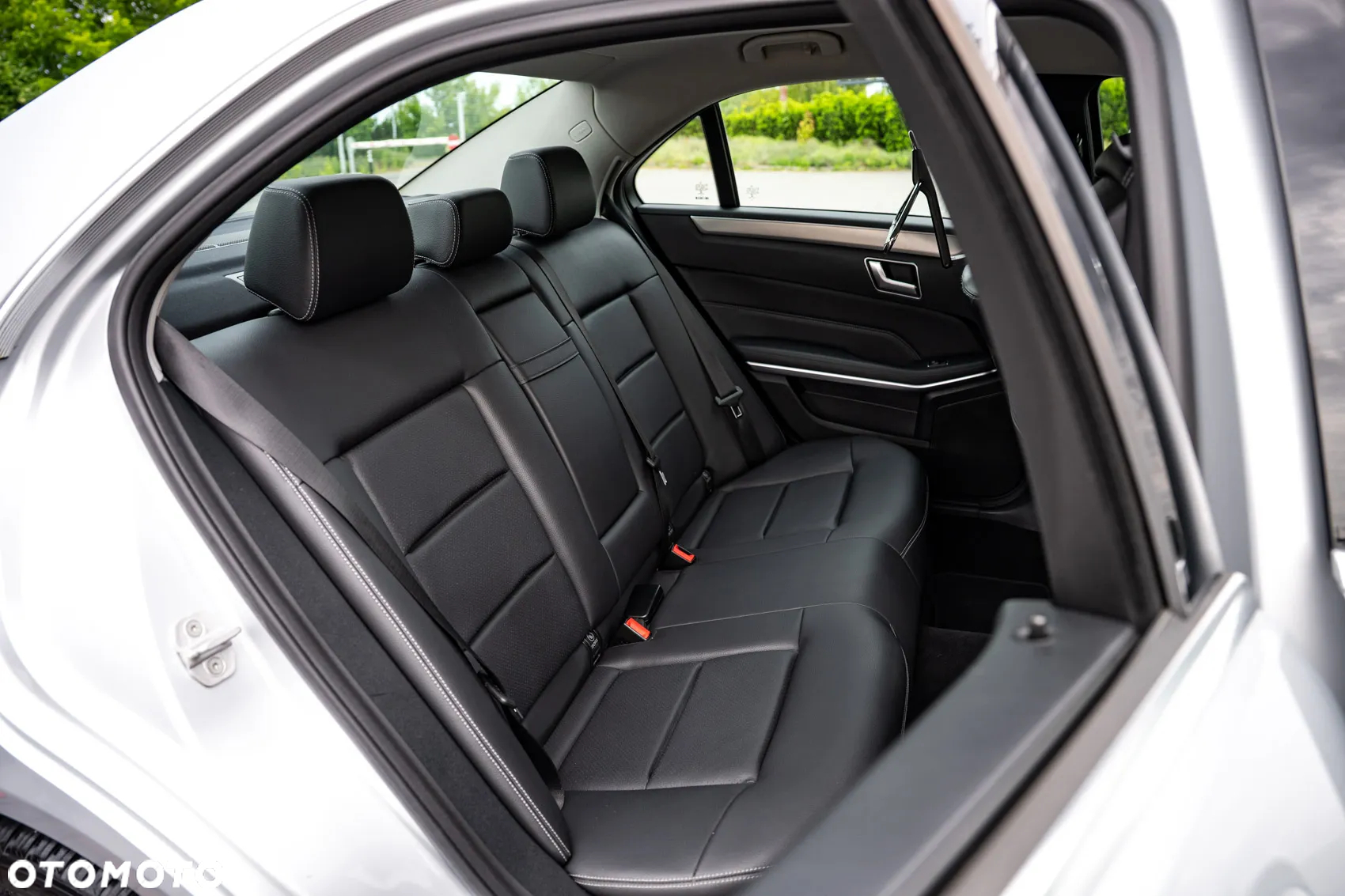 Mercedes-Benz Klasa E 220 BlueTEC 4-Matic Avantgarde - 26