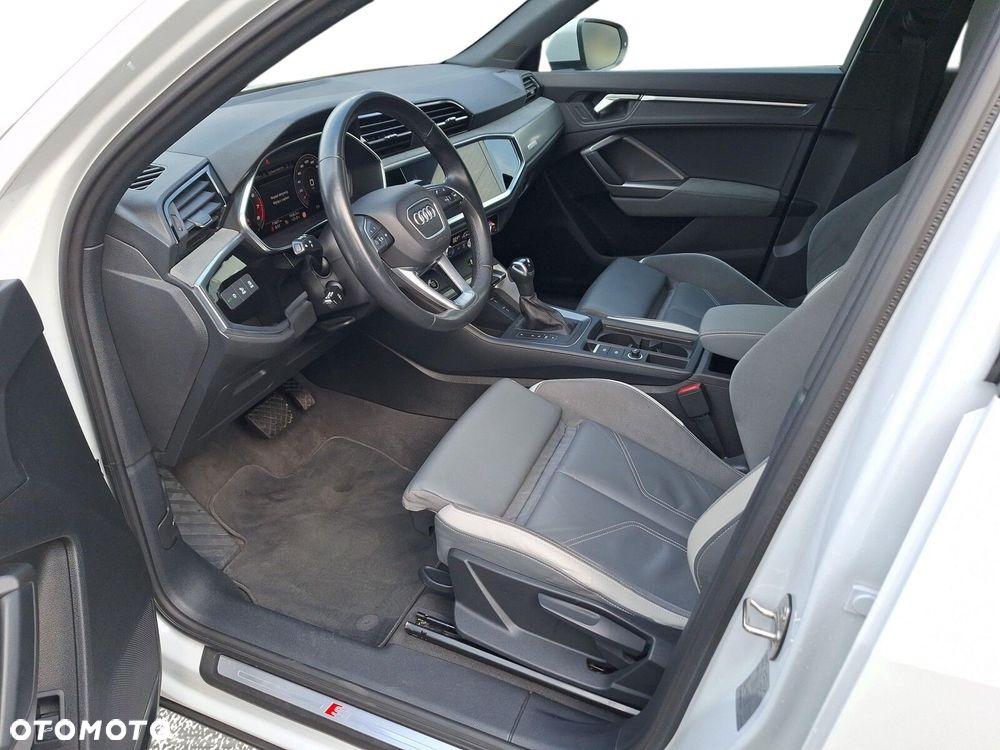 Audi Q3 Sportback 35 TFSI mHEV S tronic - 12