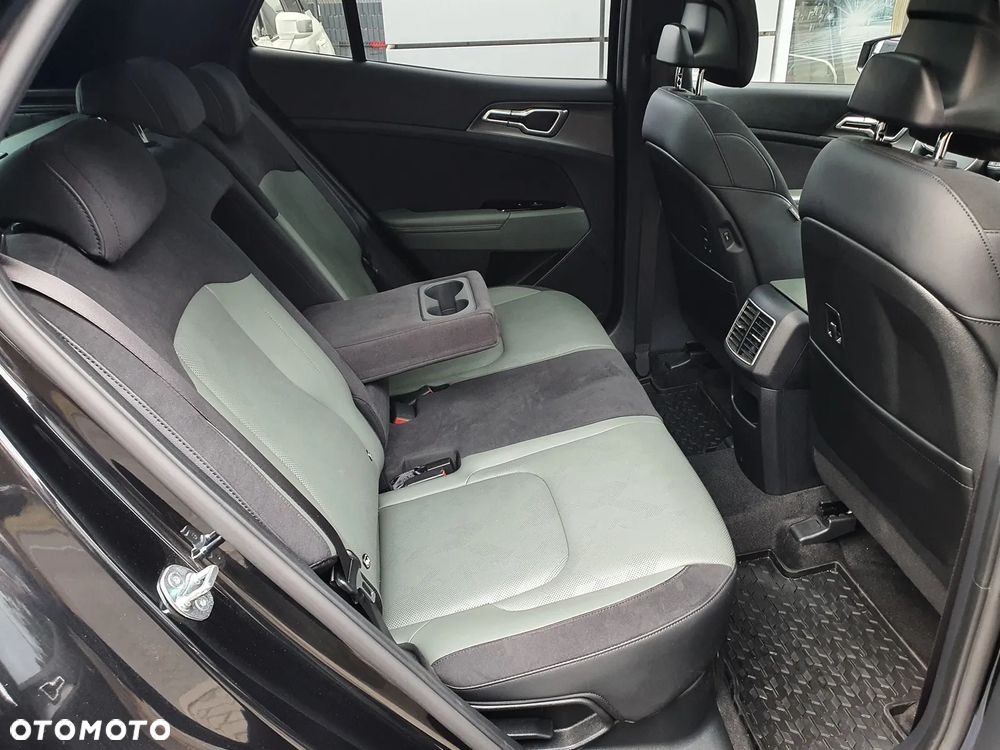 Kia Sportage 1.6 T-GDI HEV Anniversary 2WD - 11