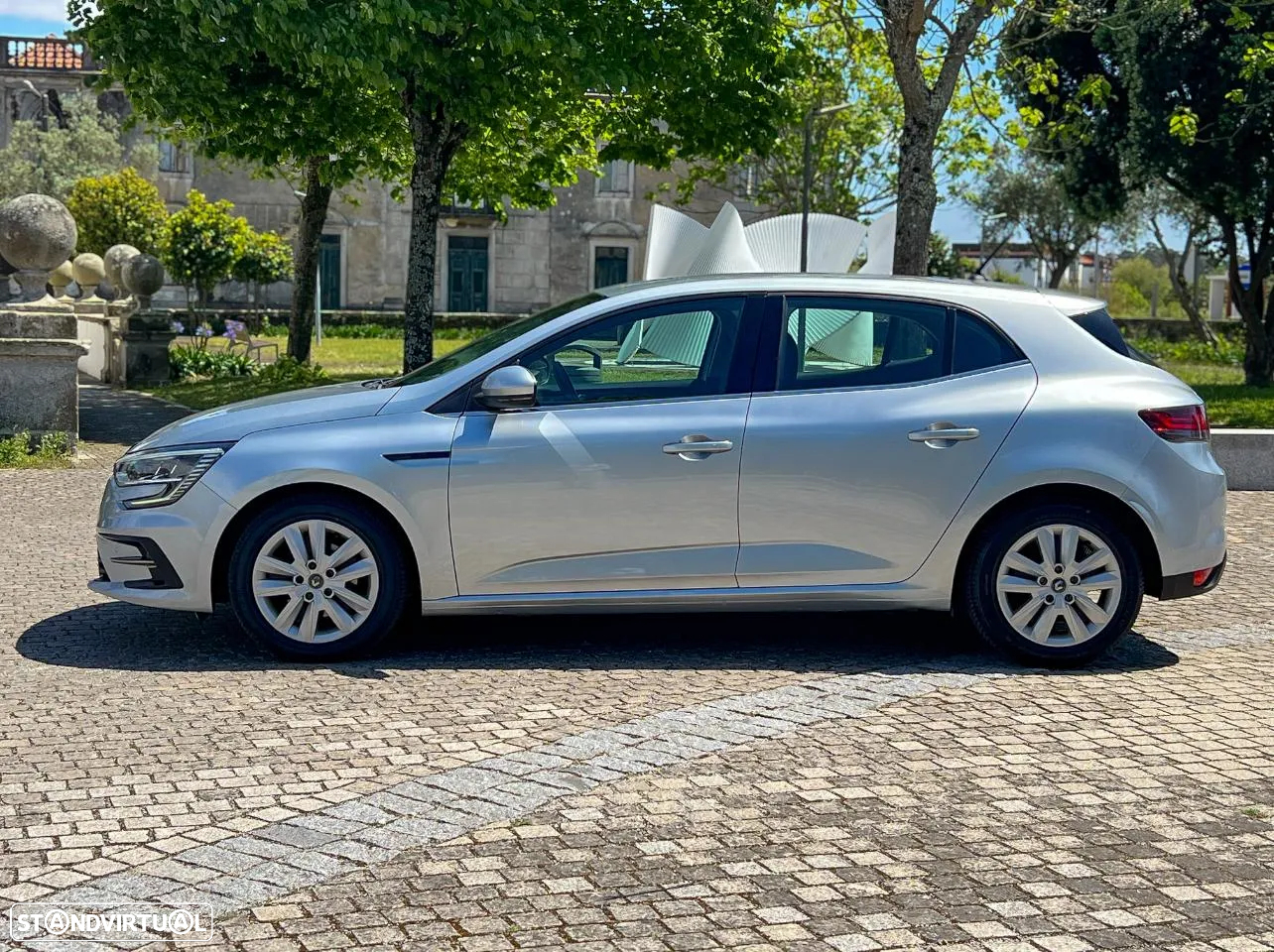 Renault Mégane 1.5 Blue dCi Limited - 3
