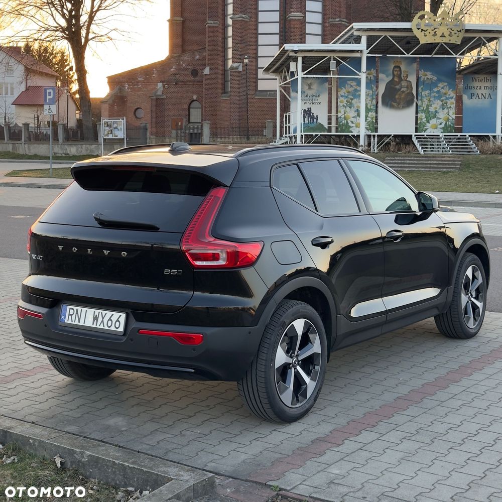 Volvo XC 40 - 5
