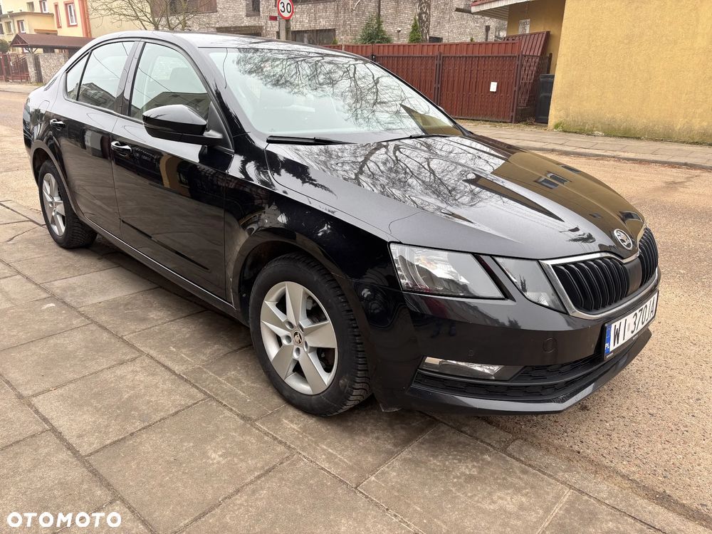 Skoda Octavia 2.0 TDI SCR Ambition DSG - 6