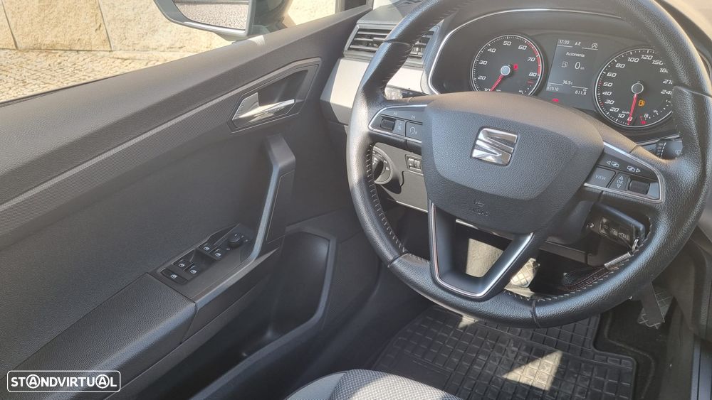 SEAT Ibiza 1.0 Reference - 23