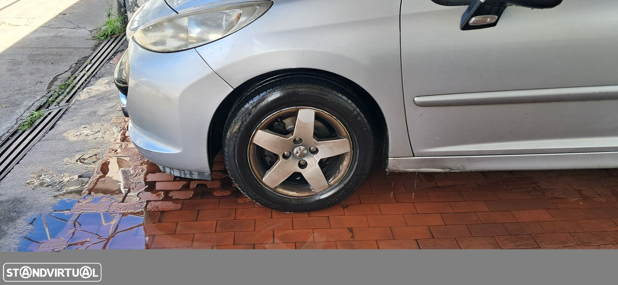 Peugeot 207 1.4 HDi Trendy - 3