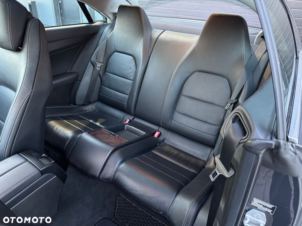 Mercedes-Benz Klasa E 350 7G-TRONIC - 34