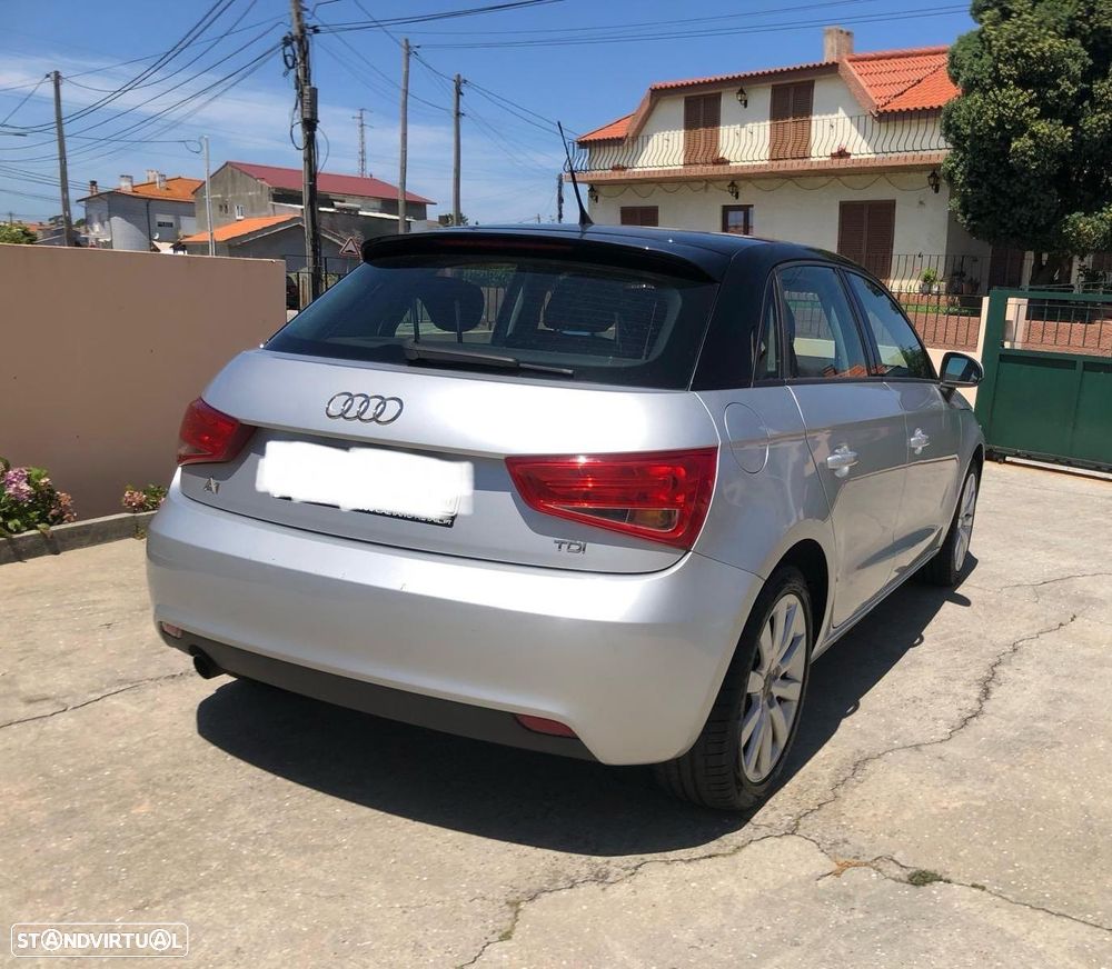 Audi A1 Sportback 1.6 TDI Advance - 11