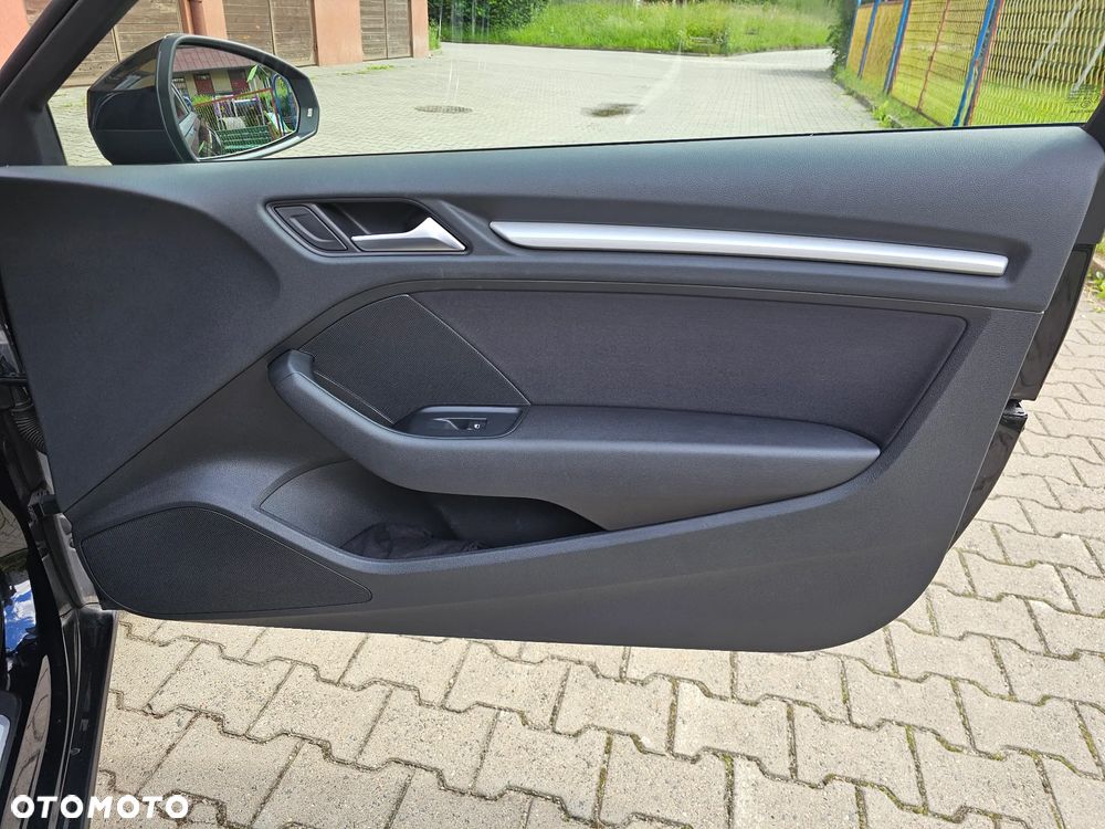 Audi A3 3-drzwiowe 1.4 TFSI Attraction - 22