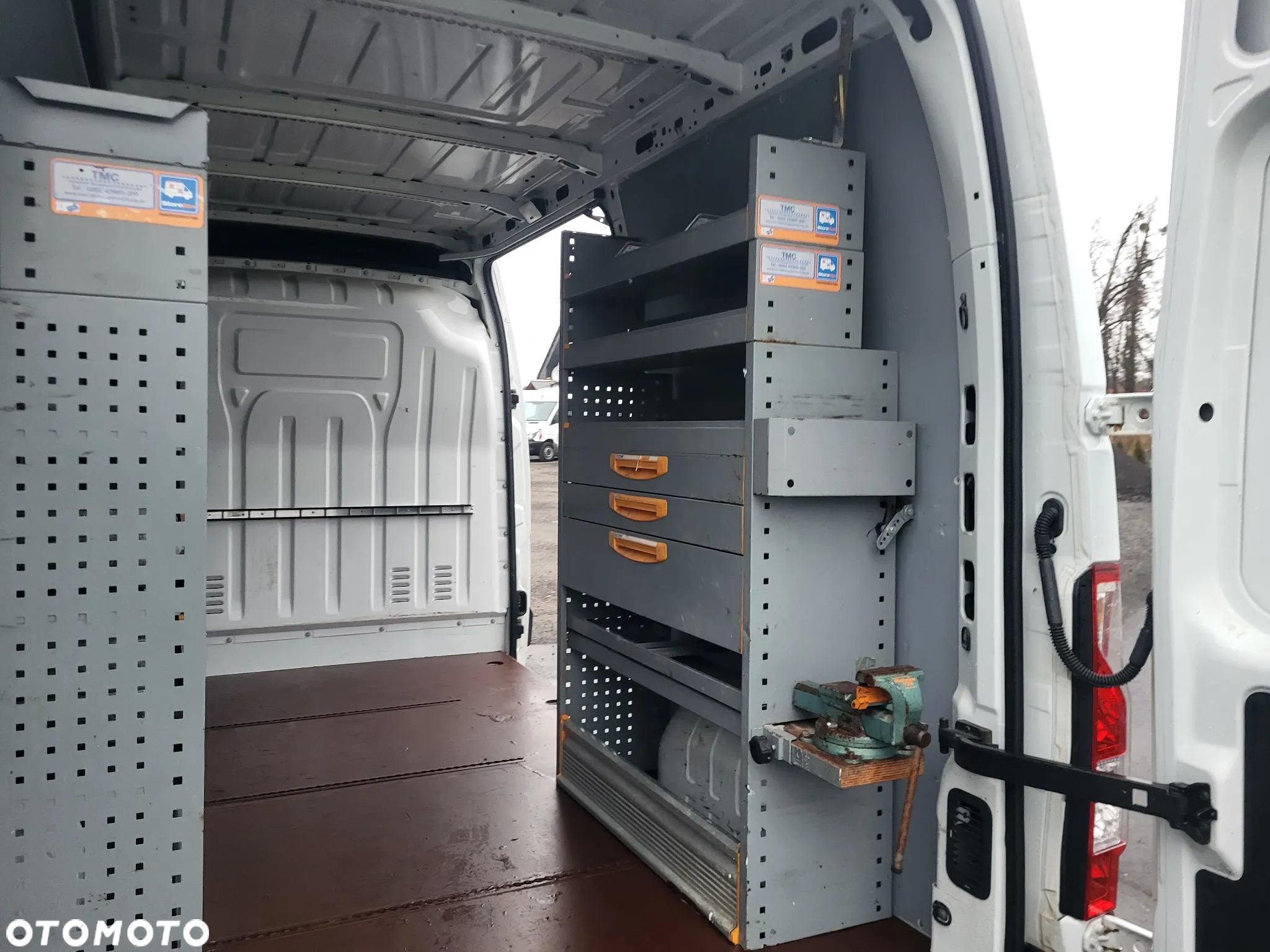 Nissan Nv 400 furgon z zabudową warsztatową klima super stan - 8