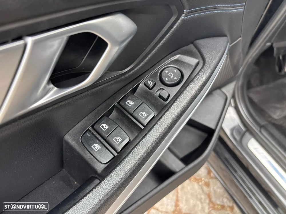 BMW 320 d Pack M Auto - 26