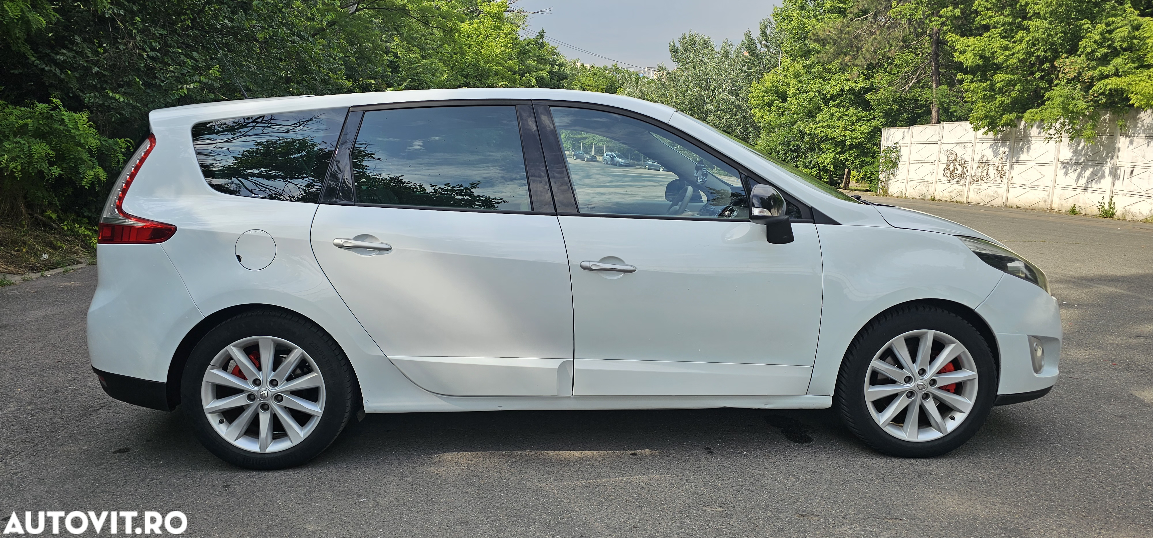 Renault Scenic dCi 150 FAP Aut. Bose Edition - 6