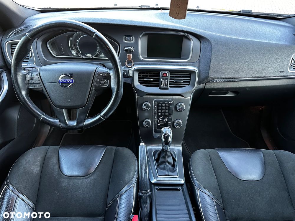 Volvo V40 - 4