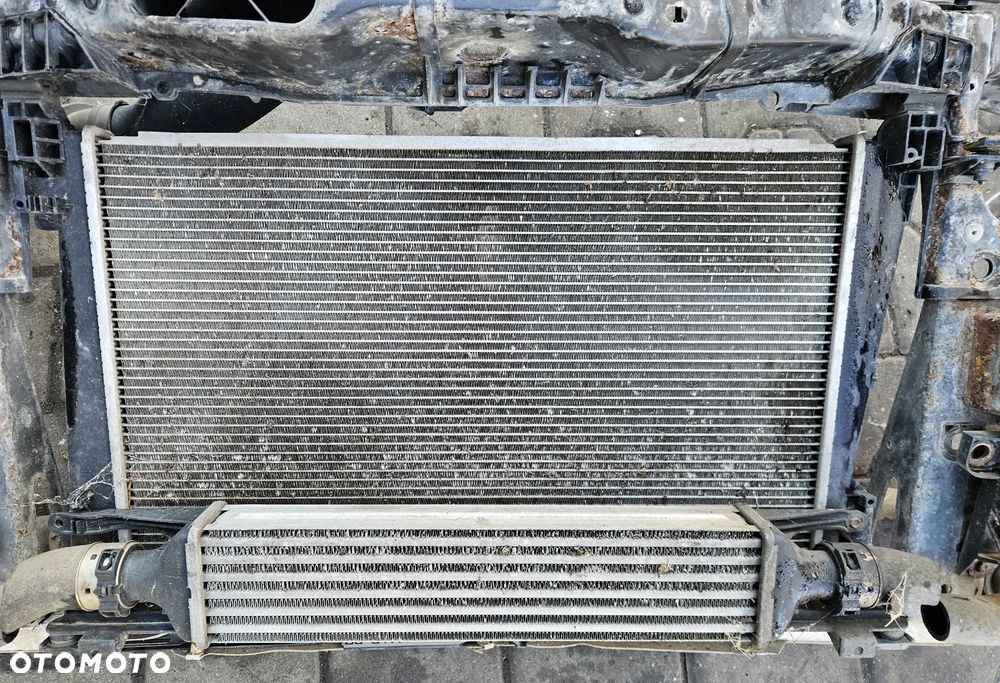 Opel Corsa D Meriva B 1.3 CDTi chłodnica intercooler wentylator