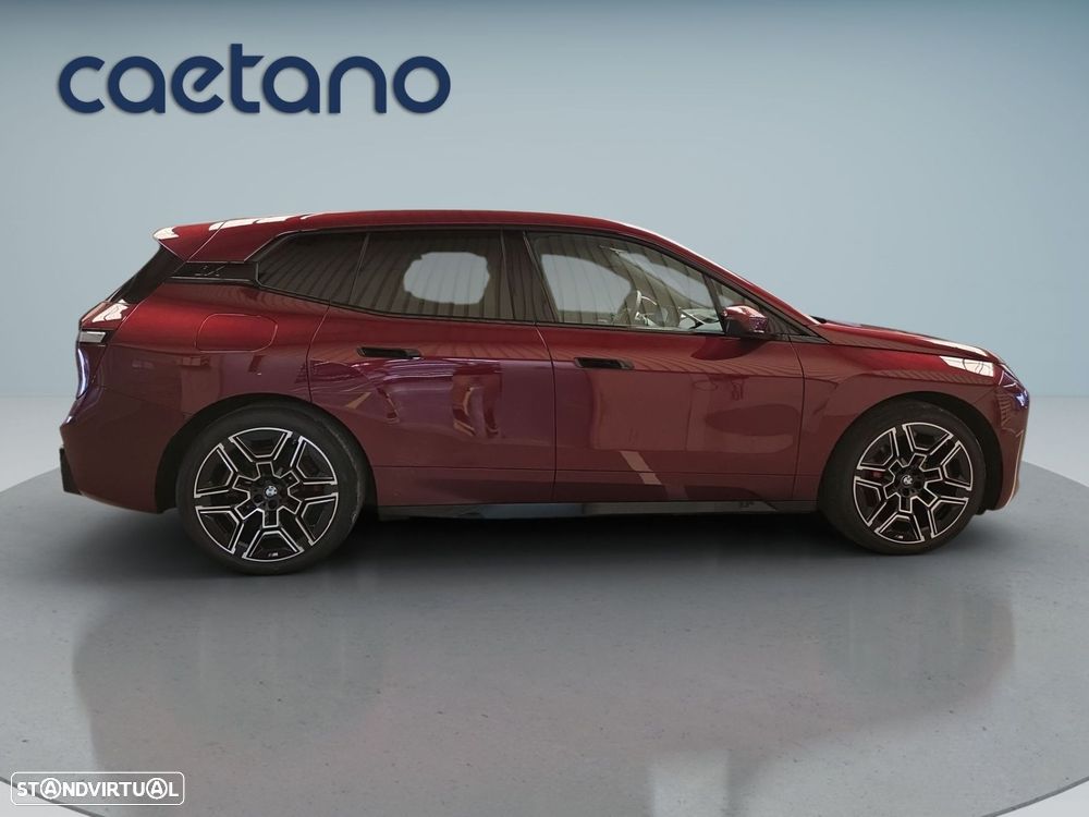 BMW iX xDrive 45 Pack Desportivo Pro - 9
