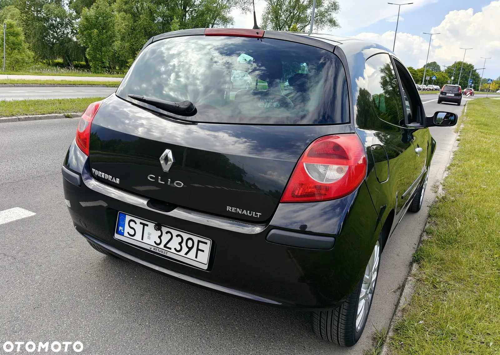 Renault Clio - 7