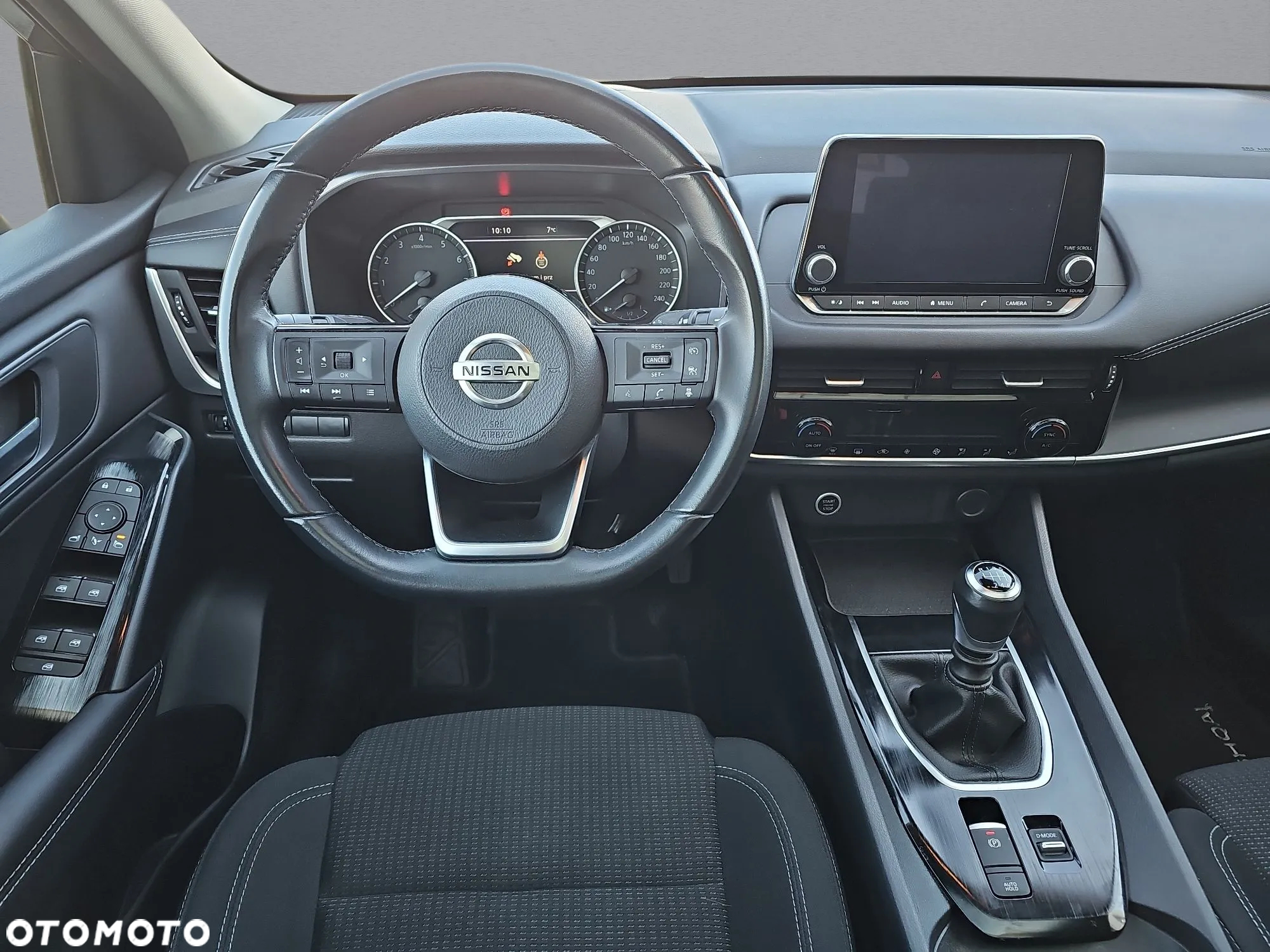 Nissan Qashqai 1.3 DIG-T mHEV N-Connecta - 26