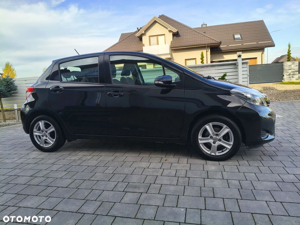 Toyota Yaris 1.33 VVT-i Executive - 9