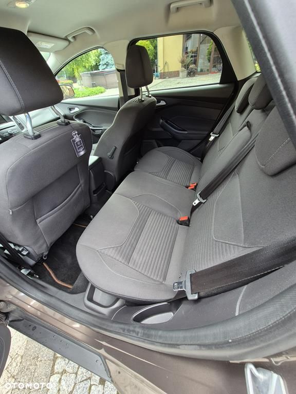 Ford Focus - 10